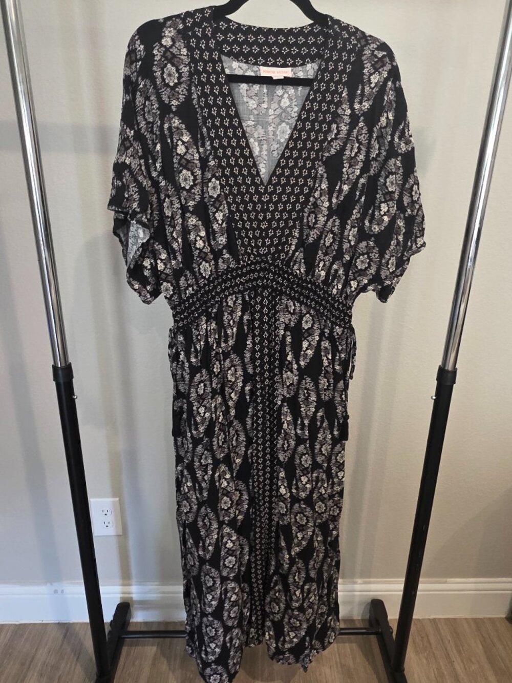 Knox Rose Black White Floral Paisley Smocked V-Neck Maxi Dress Medium